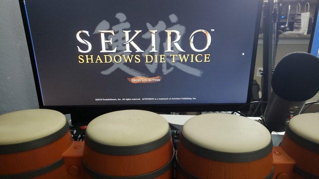 Sekiro прошли на барабанах бонго от Donkey Konga